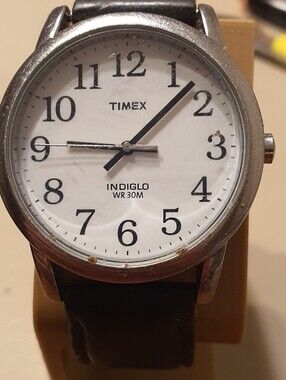 10/$20 Timex Silver/White Leather Easy Reader Men's Watch